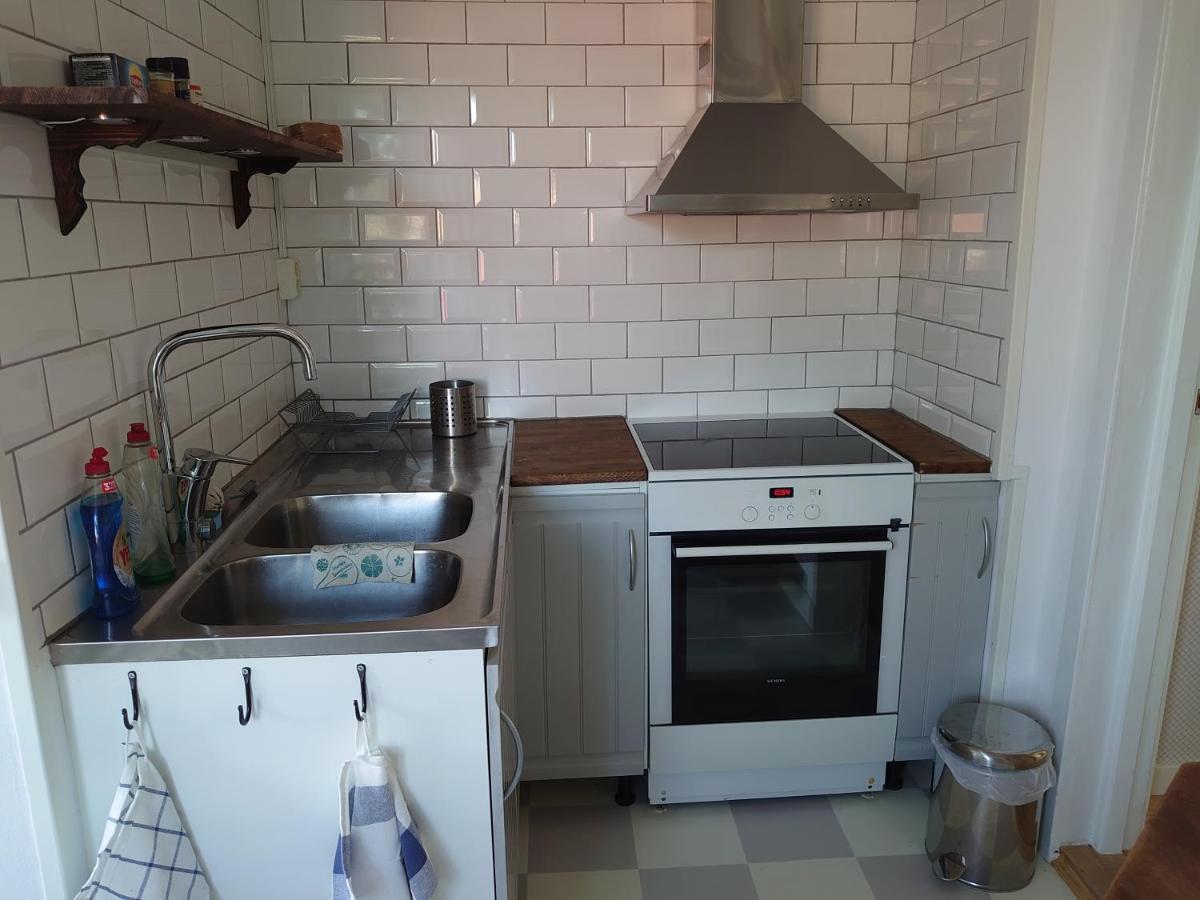 Vandrarhemmet Tallbacka/Aengelsberg Hostel Angelsberg Extérieur photo