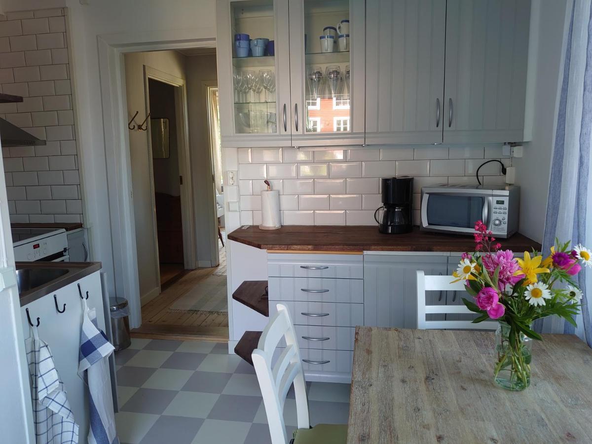 Vandrarhemmet Tallbacka/Aengelsberg Hostel Angelsberg Extérieur photo