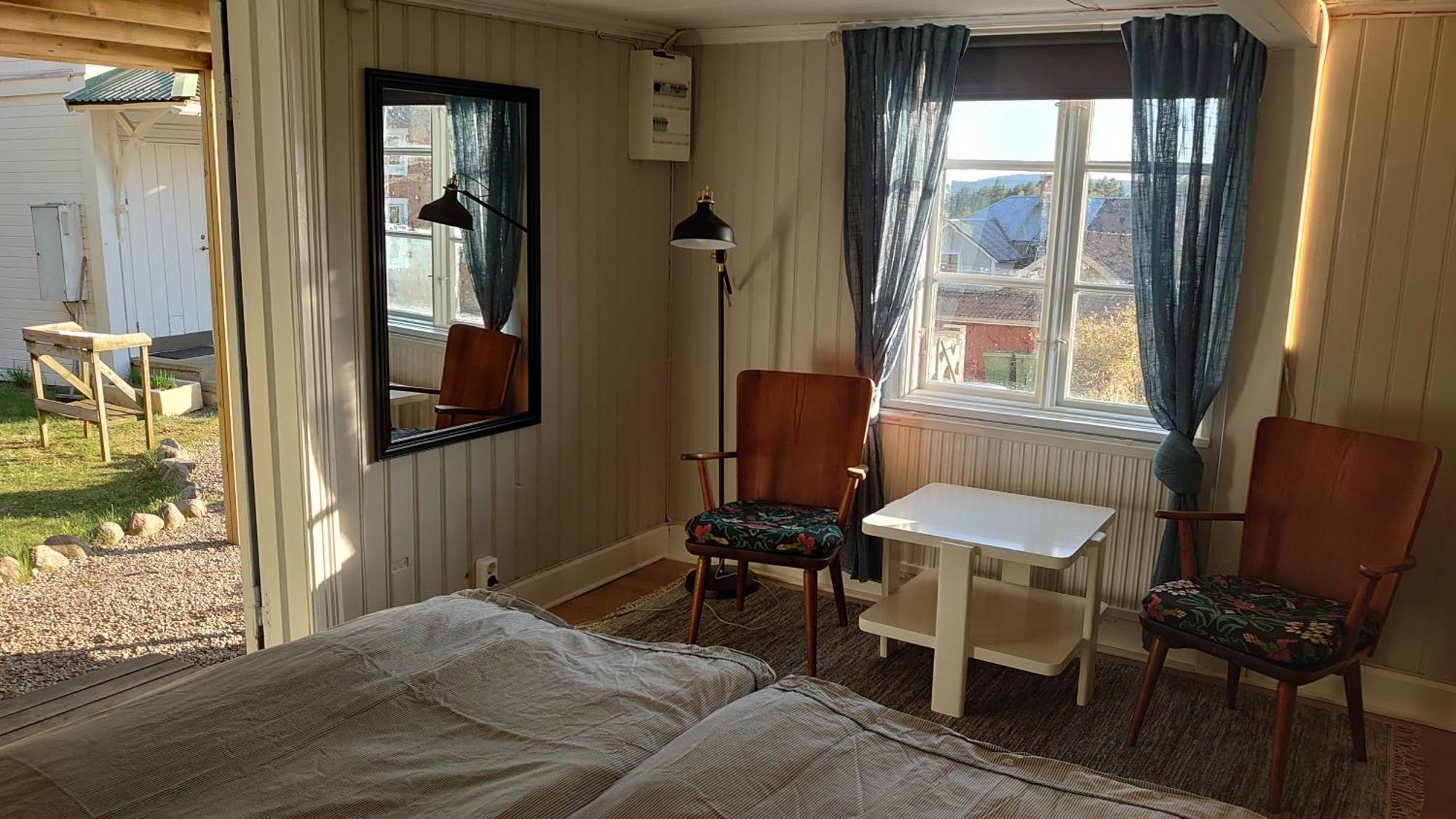 Vandrarhemmet Tallbacka/Aengelsberg Hostel Angelsberg Extérieur photo