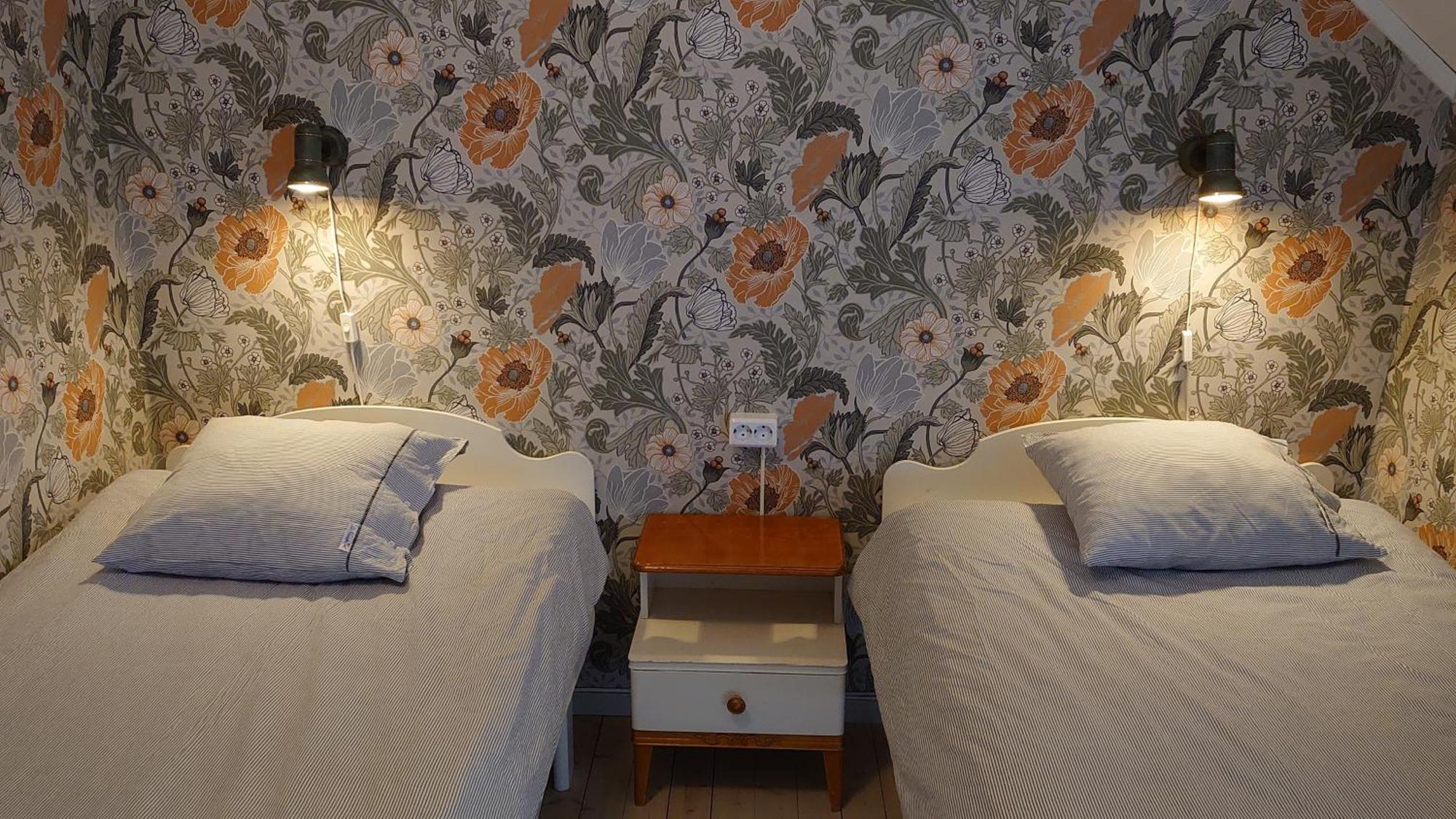 Vandrarhemmet Tallbacka/Aengelsberg Hostel Angelsberg Extérieur photo